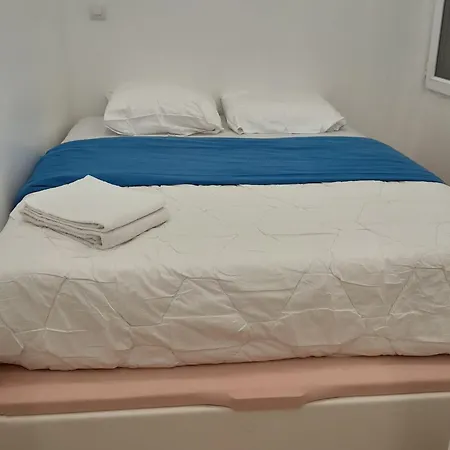 Oda ve Kahvaltı Le Mirabilis *